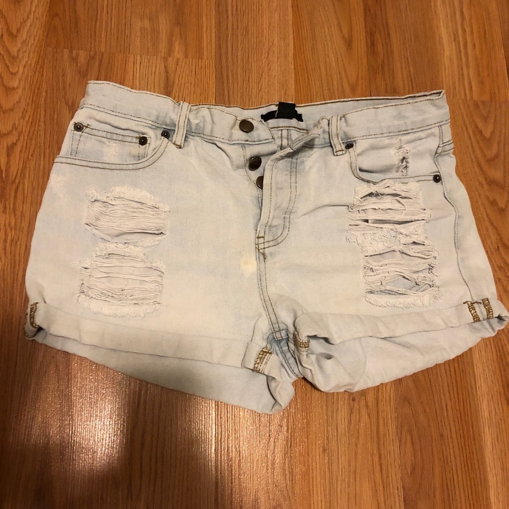 Forever21 distressed denim shorts
